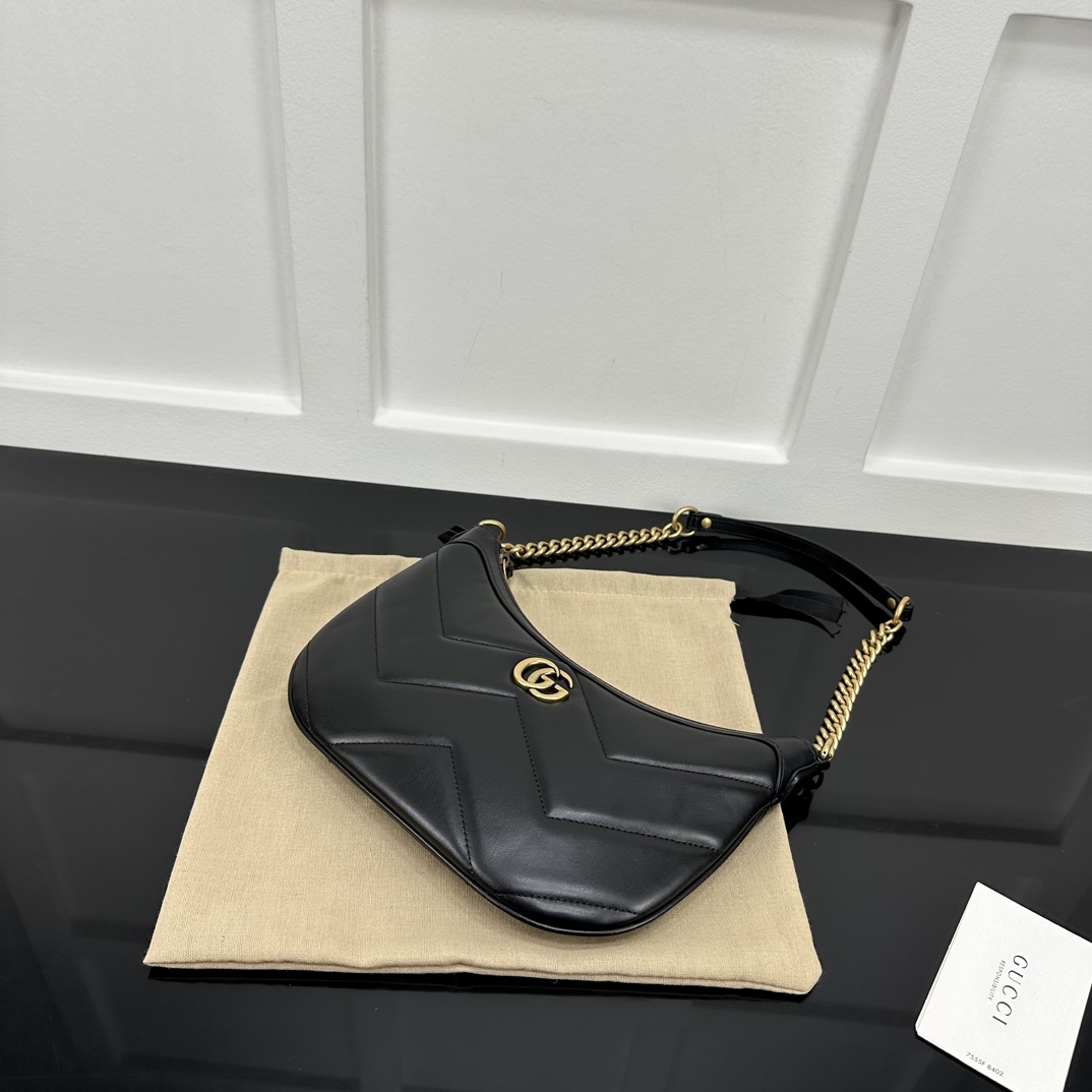 Gucci Hobo Bags